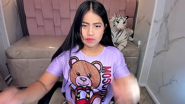 Victoria b  online show from October 2025 12:36:02 PM