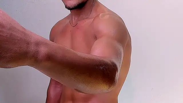 Snapshot of Manuel_FPG chatting on December 2025 02:07:02 AM Manuel FPG online show from December 2025 02:07:02 AM