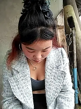 lylylove online show from March 2026 08:41:02 AM