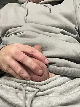 Richmcgee online show from March 2026 08:15:02 PM