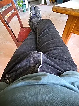 ZeoNVi online show from April 2026 03:31:02 AM