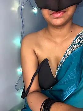 Snapshot of Hott_Nikita chatting on September 2025 08:03:01 AM Hott Nikita online show from September 2025 08:03:01 AM