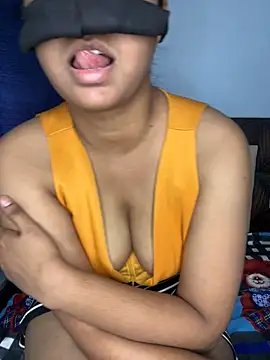 Snapshot of Hott_Nikita chatting on September 2025 04:01:02 PM Hott Nikita online show from September 2025 04:01:02 PM