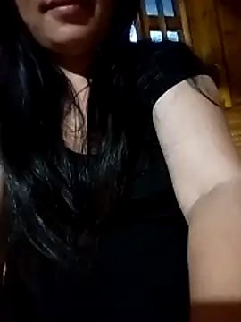 Snapshot of miss-su chatting on June 2026 10:24:02 PM miss-su online show from June 2026 10:24:02 PM