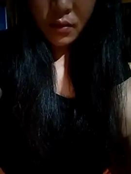 Snapshot of miss-su chatting on June 2026 10:19:02 PM miss-su online show from June 2026 10:19:02 PM