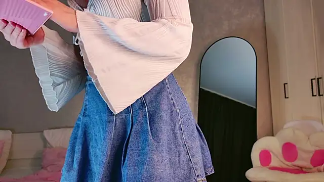 trinnity sweet online show from April 2026 04:24:01 PM