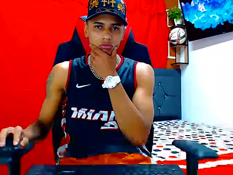 cristian tayron1 online show from July 2026 07:55:02 AM