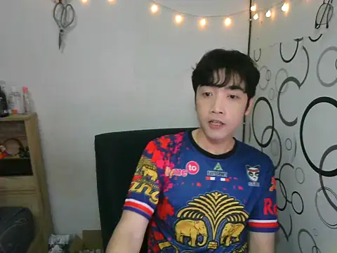 Snapshot of moaman190 chatting on October 2025 03:08:01 PM moaman190 online show from October 2025 03:08:01 PM