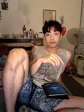 Snapshot of moaman190 chatting on December 2025 03:19:01 PM moaman190 online show from December 2025 03:19:01 PM