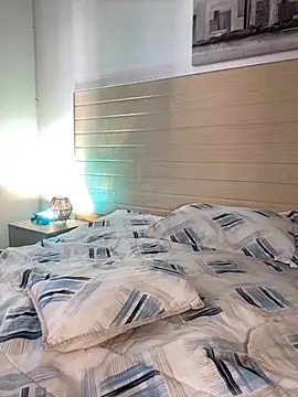 GabiHills online show from November 2025 07:15:02 PM