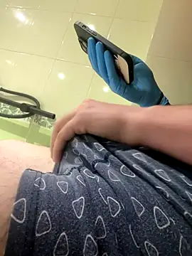 Dickii21 online show from October 2025 08:03:01 AM