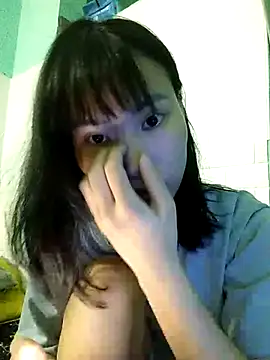 Snapshot of Ly-ny chatting on September 2025 07:01:02 AM Ly-ny online show from September 2025 07:01:02 AM