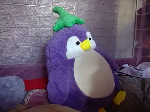 Snapshot of Ly-ny chatting on December 2025 04:30:02 AM Ly-ny online show from December 2025 04:30:02 AM