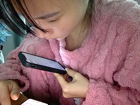 Snapshot of Ly-ny chatting on January 2026 06:29:01 AM Ly-ny online show from January 2026 06:29:01 AM