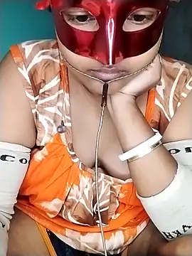 mimi87hoty online show from November 2025 05:05:02 PM