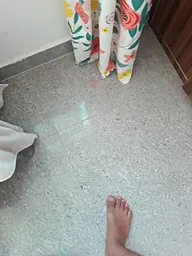 Cocomaza1 online show from April 2026 01:53:01 AM