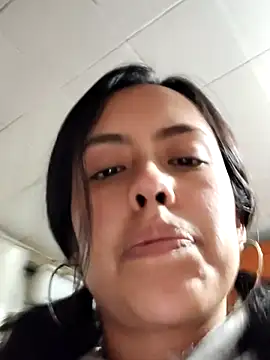 Queen Ashly online show from March 2026 02:15:01 AM