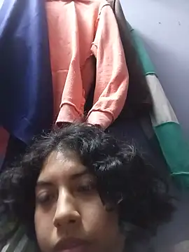 Snapshot of Syndel23 chatting on September 2025 03:06:02 AM Syndel23 online show from September 2025 03:06:02 AM