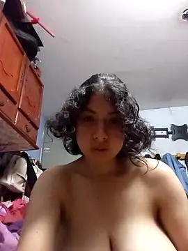 Syndel23 online show from February 2026 01:37:02 AM