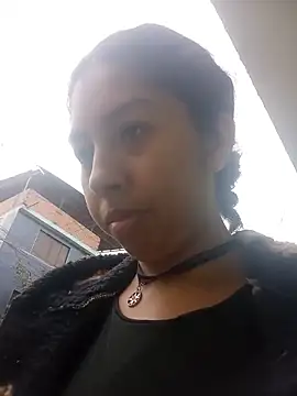 Syndel23 online show from May 2026 04:13:01 PM