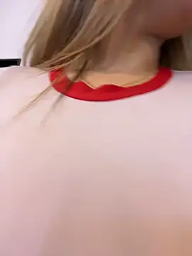 Snapshot of AngelBlushXXX chatting on November 2025 10:32:02 PM AngelBlushXXX online show from November 2025 10:32:02 PM