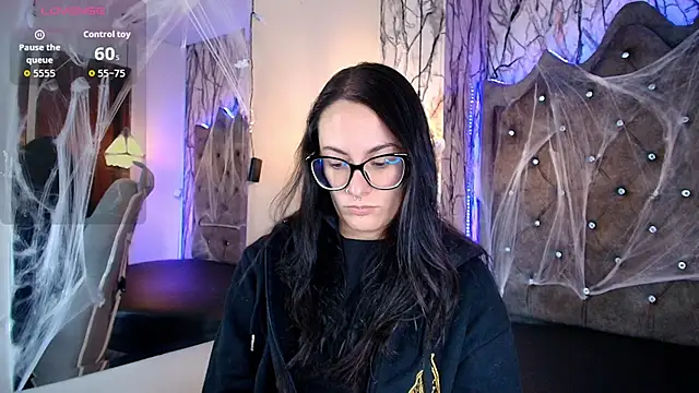 Snapshot of Zami_Escobar_of chatting on October 2025 06:39:02 PM Zami Escobar of online show from October 2025 06:39:02 PM