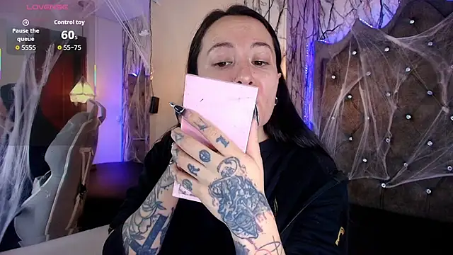 Snapshot of Zami_Escobar_of chatting on November 2025 05:35:01 PM Zami Escobar of online show from November 2025 05:35:01 PM