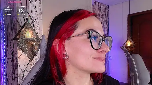 Snapshot of Zami_Escobar_of chatting on March 2026 05:26:01 PM Zami Escobar of online show from March 2026 05:26:01 PM