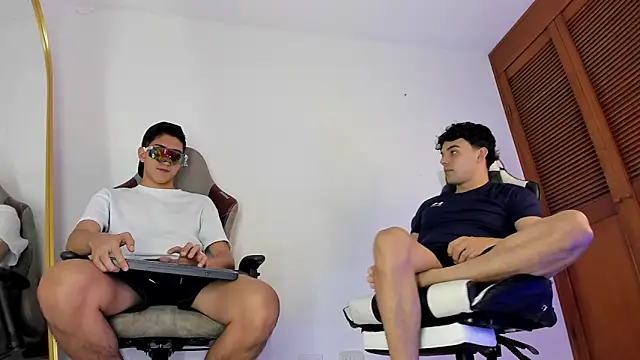 sotooliver3 online show from February 2026 10:09:01 PM