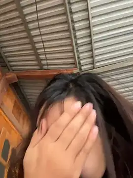 Kouis999 online show from February 2026 04:41:02 AM