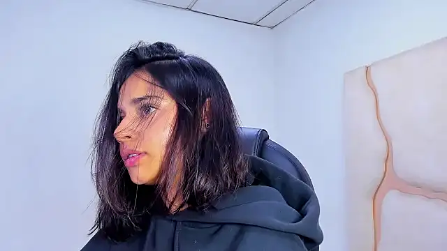 ScarletDoll online show from November 2025 03:50:02 AM