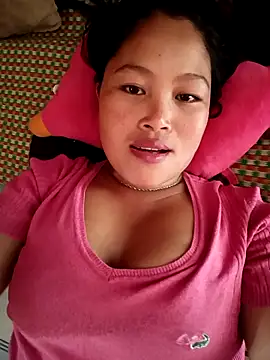 Snapshot of maycuc123 chatting on September 2025 05:09:02 AM maycuc123 online show from September 2025 05:09:02 AM