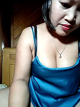 Snapshot of maycuc123 chatting on October 2025 06:36:02 AM maycuc123 online show from October 2025 06:36:02 AM