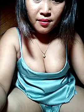 Snapshot of maycuc123 chatting on October 2025 12:49:02 PM maycuc123 online show from October 2025 12:49:02 PM