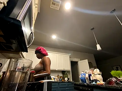 Snapshot of princesslivv chatting on October 2025 03:50:02 AM princesslivv online show from October 2025 03:50:02 AM