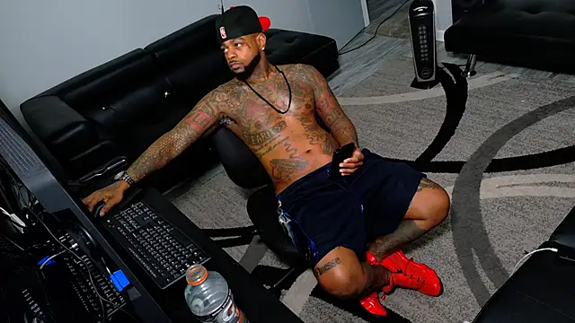 SLANGONDEMHOES online show from February 2026 07:29:02 AM