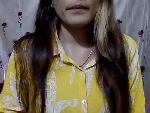Amira90 online show from October 2025 05:03:01 PM