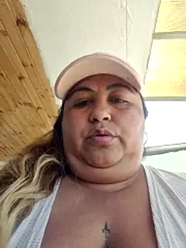 curvy diva  online show from February 2026 02:43:02 PM