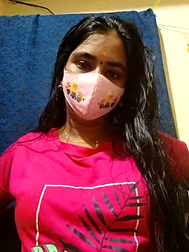 mini-queen online show from March 2026 06:04:02 PM