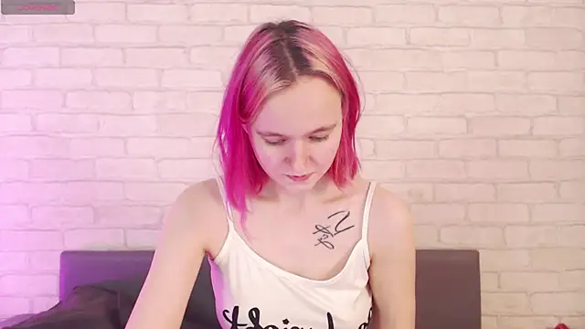 Snapshot of Ericha_Stone chatting on October 2025 08:26:01 AM Ericha Stone online show from October 2025 08:26:01 AM