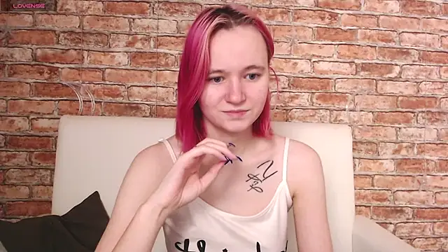 Snapshot of Ericha_Stone chatting on October 2025 03:18:02 AM Ericha Stone online show from October 2025 03:18:02 AM