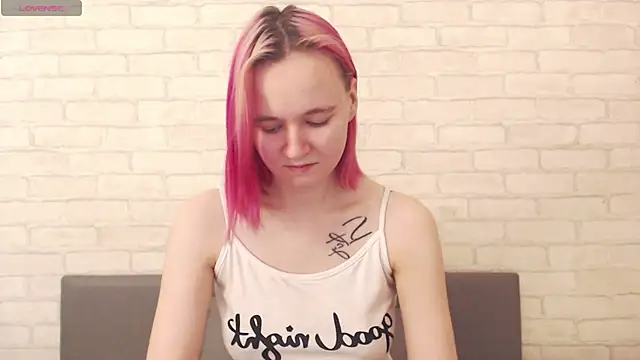 Snapshot of Ericha_Stone chatting on October 2025 01:52:02 AM Ericha Stone online show from October 2025 01:52:02 AM