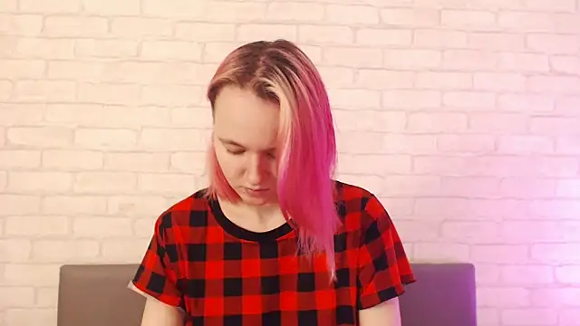 Snapshot of Ericha_Stone chatting on November 2025 08:08:02 AM Ericha Stone online show from November 2025 08:08:02 AM