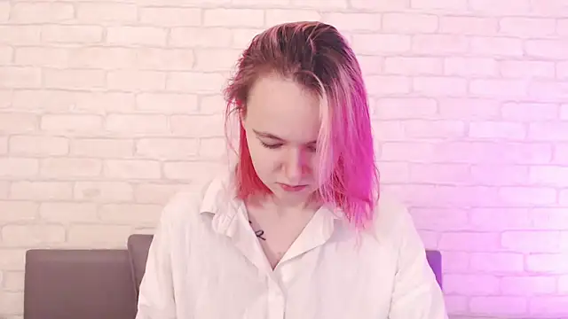 Snapshot of Ericha_Stone chatting on December 2025 01:33:02 AM Ericha Stone online show from December 2025 01:33:02 AM