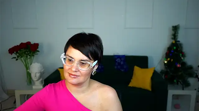 LauraDavidsons online show from January 2026 06:00:02 PM