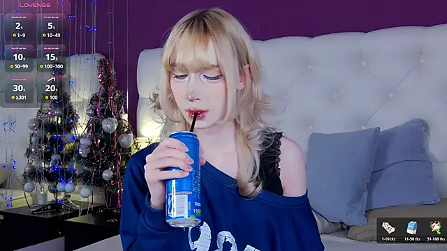 Snapshot of cutetomie chatting on January 2026 09:30:02 PM cutetomie online show from January 2026 09:30:02 PM