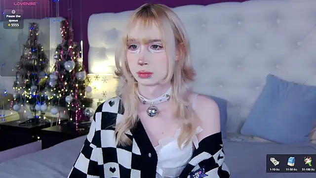 Snapshot of cutetomie chatting on January 2026 09:53:02 PM cutetomie online show from January 2026 09:53:02 PM