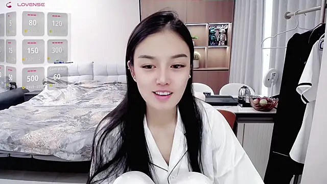 Snapshot of Xiao-zuzongl chatting on October 2025 04:10:02 AM Xiao-zuzongl online show from October 2025 04:10:02 AM