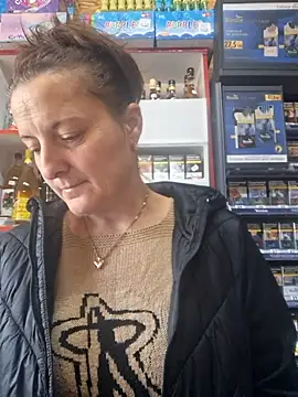 Fluturas2 online show from October 2025 05:50:01 AM