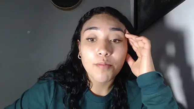 AmberGold- online show from November 2025 11:05:01 PM